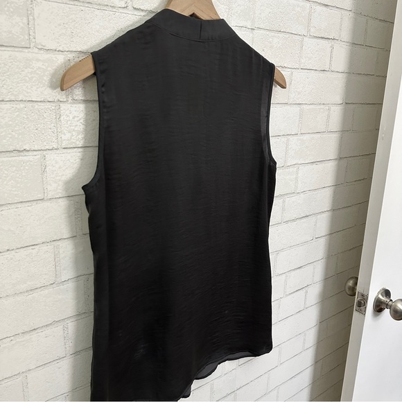 CABI Sleeveless Gray Top #3786 Veneer Top - Picture 6 of 8